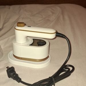 Garment Steamer - Compact Travel Steamer